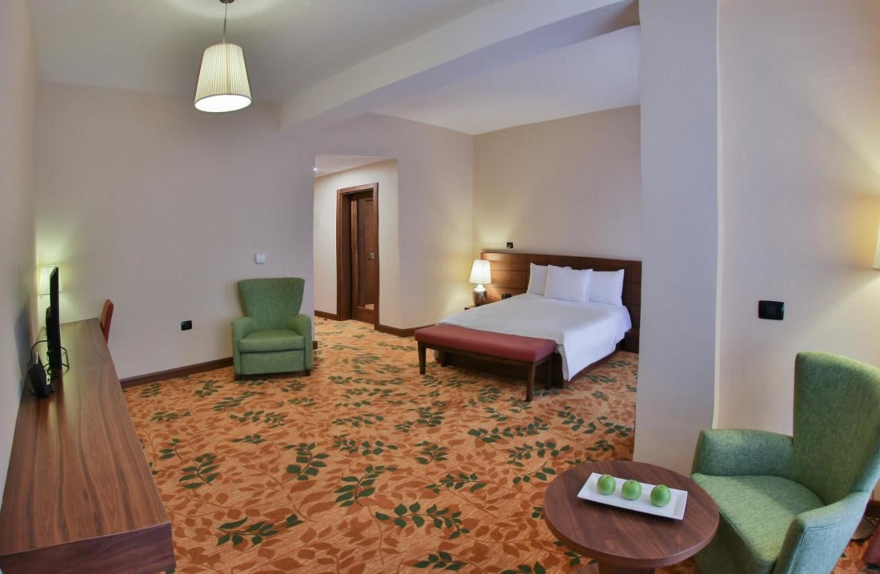 Отель El Resort Hotel Гах-29