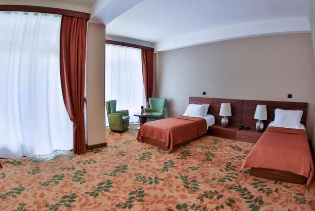 Отель El Resort Hotel Гах-30